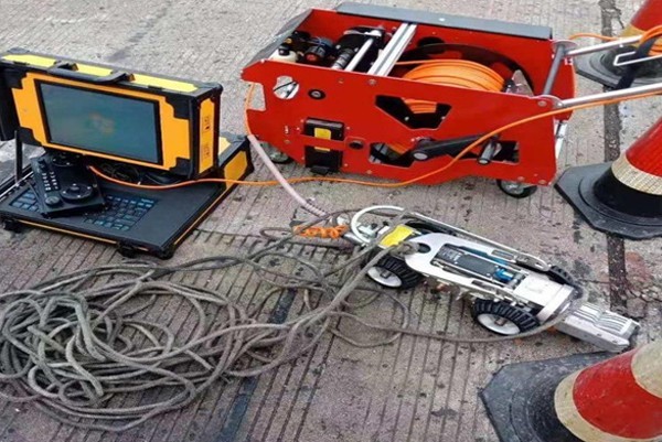 广灵CCTV管道检测机器人